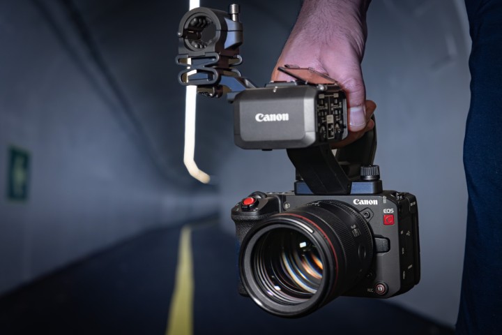 Canon EOS C50: cinema full-frame compacto em 7K 4 EOS C50 Lifestyle 2622