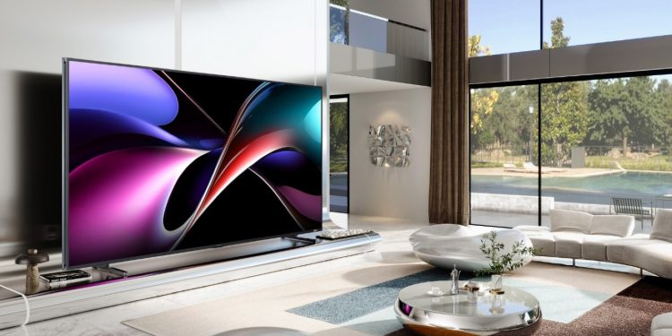 Hisense RGB-MiniLED 116UX televisão 116 polegadas