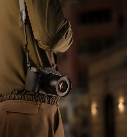 X2D II 100C with 55V Shoulder sling 背负 02 1
