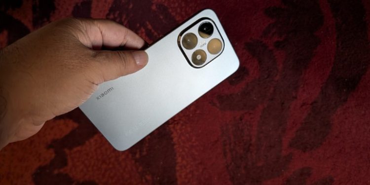 Análise Xiaomi 15T: vistoso e honesto 1 Xiaomi 15T – smartphone com ecrã 6,83'', câmara tripla Leica e Dimensity 8400, foco em fotografia e autonomia 5.500 mAh