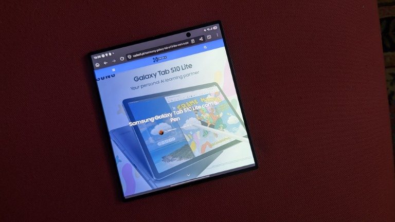 Análise Samsung Galaxy Z Fold 7: o melhor dobrável do mercado? 10 Samsung Galaxy Z Flip7 f rotated