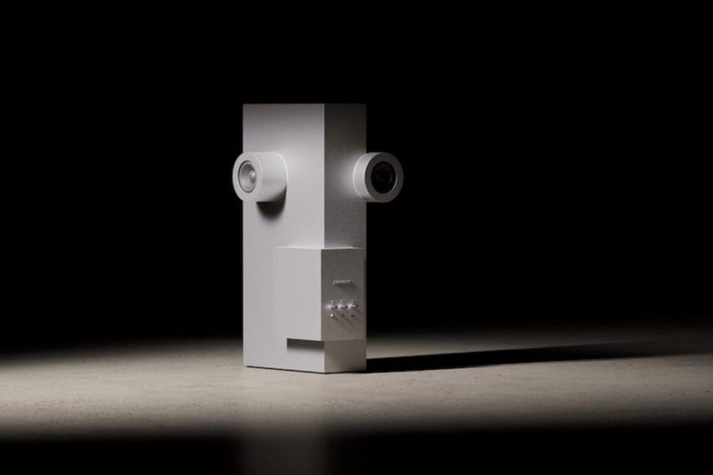 Transparent Brutalist Speaker: o som brutalista! 5 Transparent Brutalist Speaker c
