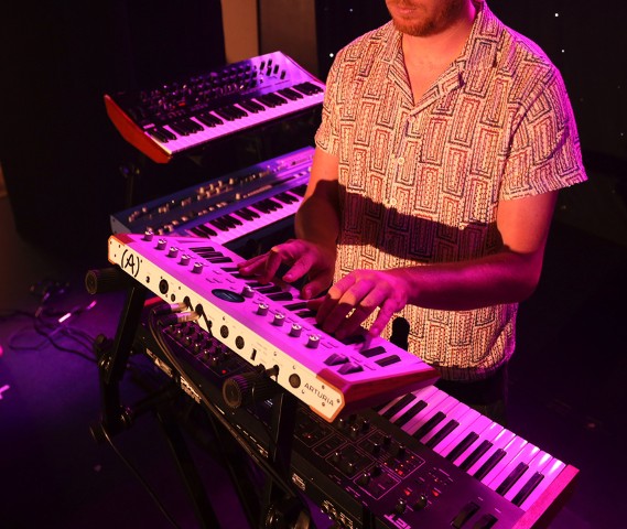 Arturia AstroLab 37: potência total num teclado portátil 4 Arturia AstroLab 37