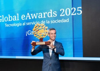 Equipa da Usawa Care a celebrar a vitória nos Global eAwards 2025