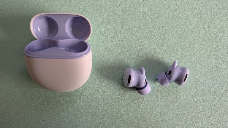 Analise Google Pixel Buds 2a d rotated