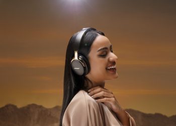 Bose Desert Gold Collection com QuietComfort Ultra e Ultra Open Earbuds
