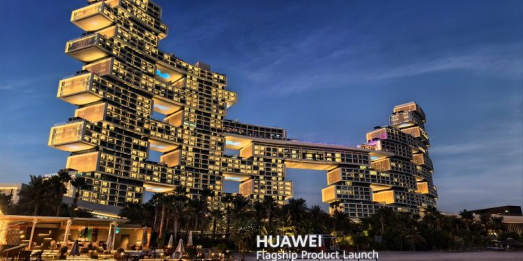 Ecossistema Huawei no Dubai com FreeClip 2, Mate X7, Watch Ultimate Design e MatePad 11.5 S 2026