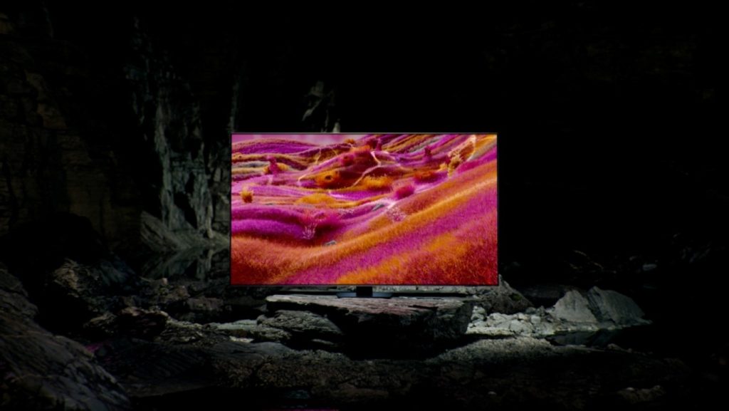 Samsung TVs and Displays QLED TV Teardown main1