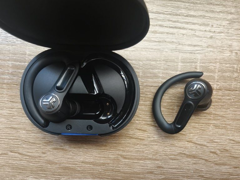 Analise JLab Epic Sport ANC 3 g rotated