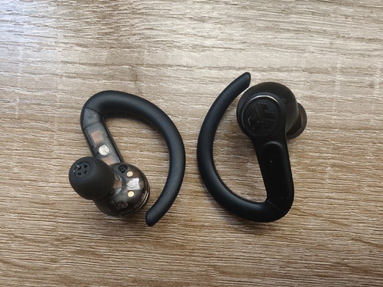 Analise JLab Epic Sport ANC 3 h rotated