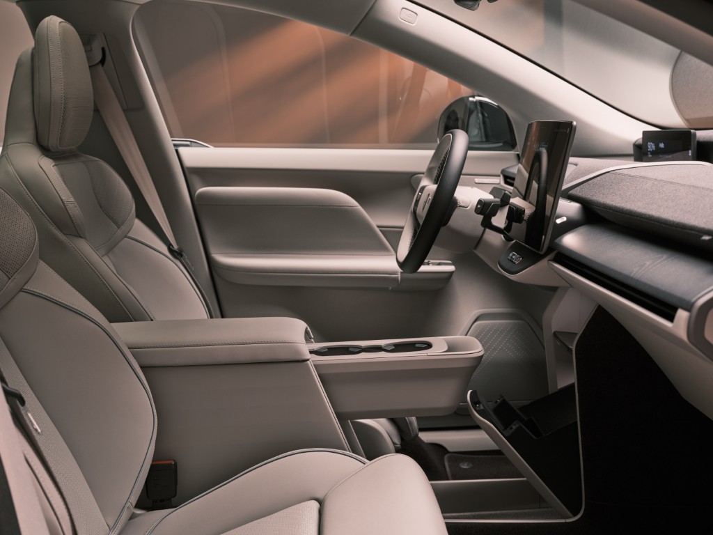 Volvo EX60: o eléctrico que quer acabar com a ansiedade 5 EX60 INTERIOR 2