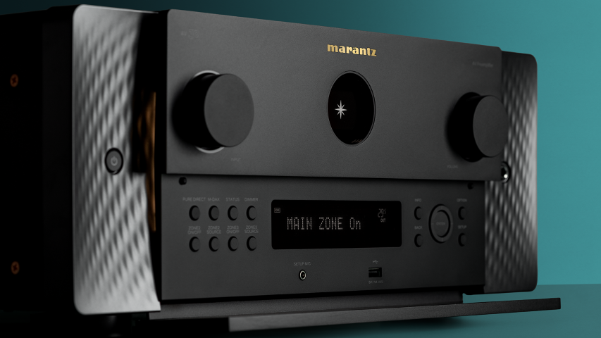 Marantz AV 30 Beauty 4 16x9 1