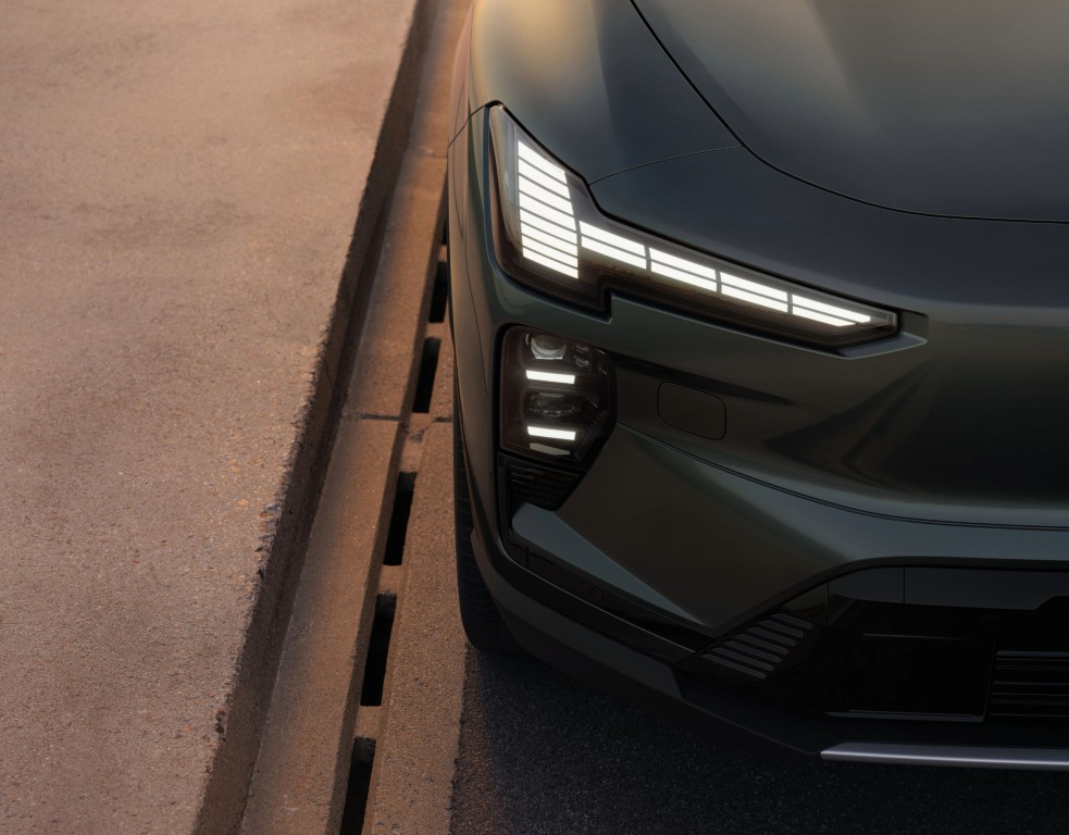 Volvo EX60: o eléctrico que quer acabar com a ansiedade 10 Volvo EX6012 2