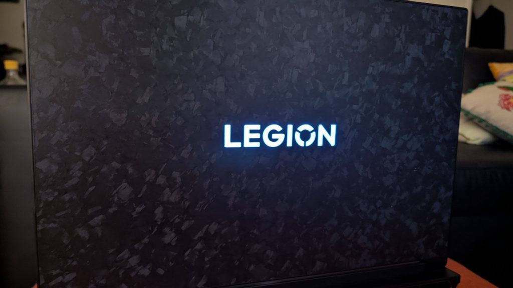 Analise Lenovo Legion 9 18IAX10 3 1