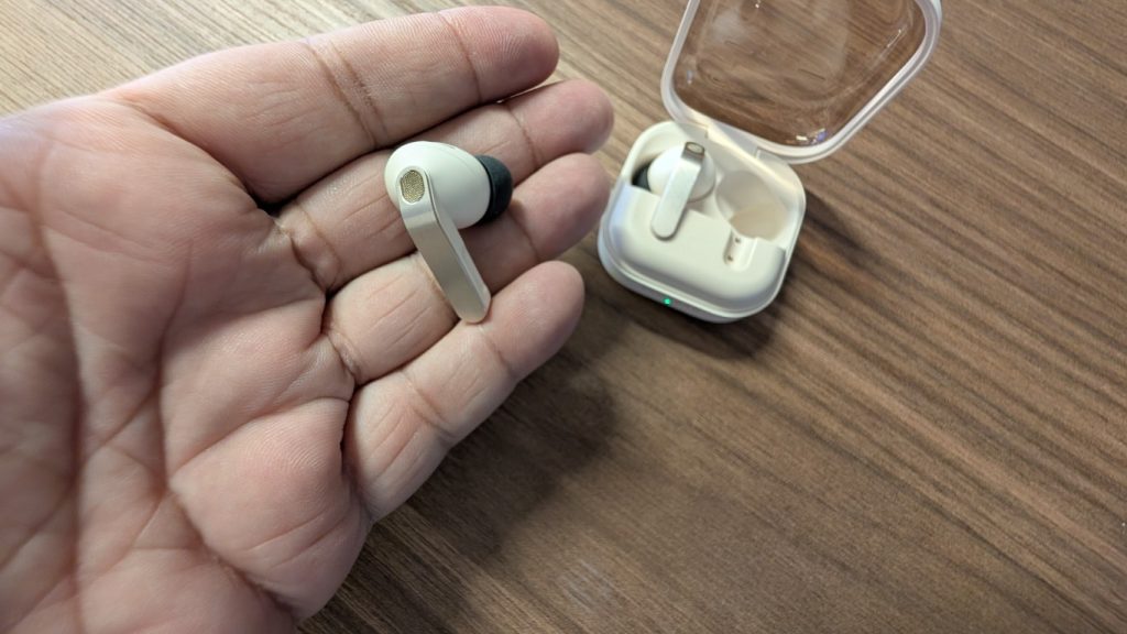 Estes são os novos Samsung Galaxy Buds4 Series 3 Galaxy Buds4 Series 2 1