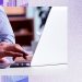 Microsoft revela aumento de riscos online entre jovens e novas iniciativas de segurança digital