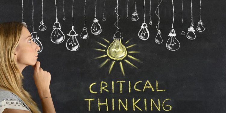 Pensamento Crítico: o que é, para que serve e como desenvolver