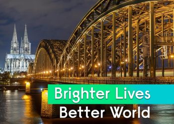 Iluminação LED conectada Signify Philips em ambiente urbano nocturno no âmbito do programa de sustentabilidade Brighter Lives Better World 2030