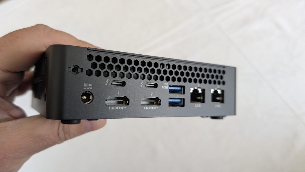 Analise ASUS NUC 16 Pro Mini PC Ultra X7 d