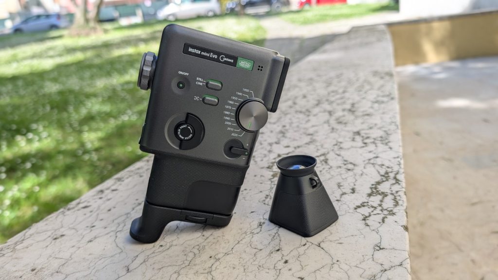 Analise Fujifilm Instax Mini Evo Cinema 3