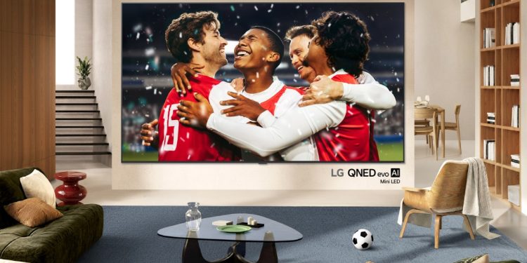 LG QNED Mini LED 2026 de 115 polegadas com imagem vibrante