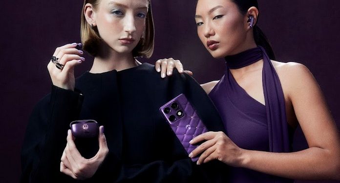 smartphone Motorola Signature com cristais Swarovski em cor violeta