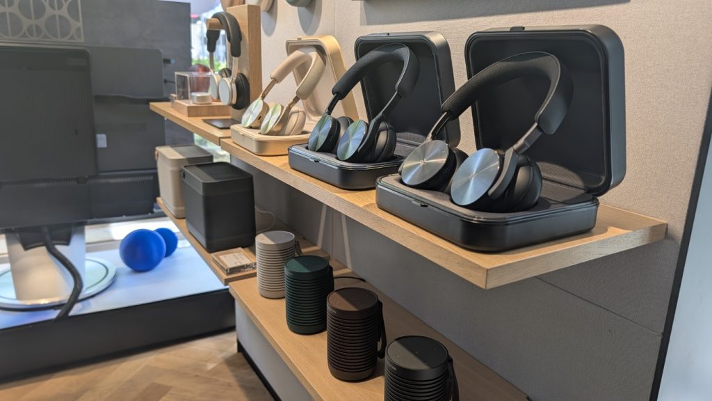 PXL 20260423 112402035.MP