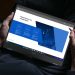 Acer Swift Spin 14 AI aposta forte na IA e mobilidade 2 Acer Swift Spin 14 AI em modo tablet ao lado da Acer Active Stylus e portátil Aspire Go 15 equipado com Snapdragon.