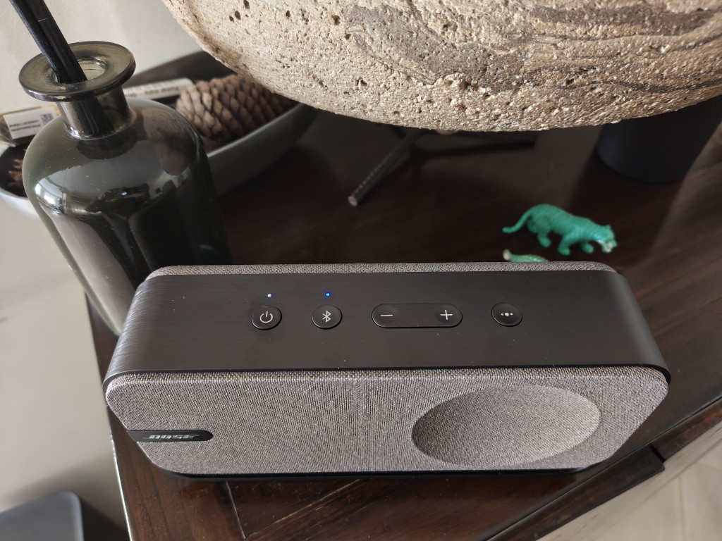Análise Bose SoundLink Home: quando o design soa mais alto 4 Analise Bose SoundLink Home 3