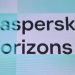 Kaspersky alerta para os imensos perigos da IA cognitiva 9 Representação conceptual de inteligência artificial cognitiva ligada ao cérebro humano através de redes digitais e fluxos de dados.