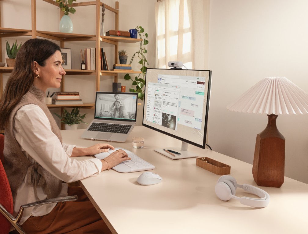 Logitech Signature Comfort Plus: finalmente um rato com almofada 3 Logitech Signature Comfort Plus MK880 LIFE 1