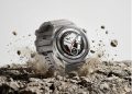 smartwatch OPPO Watch X3 em titânio no pulso com ecrã activo