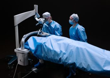MED-EL apresenta OTOARM e OTODRIVE para cirurgia robótica do ouvido em Portugal