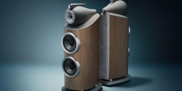 Colunas Bowers & Wilkins 800 Series D5 com acabamento premium e tweeter de diamante