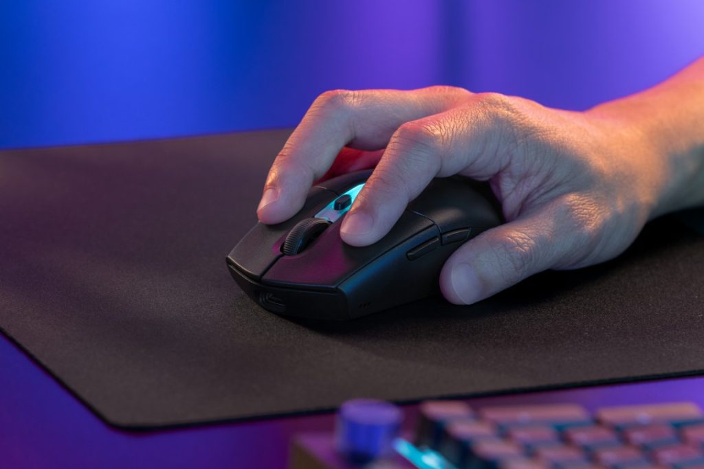 Logitech G3 democratiza o gaming 3 G305 X Superlight LIFE Black