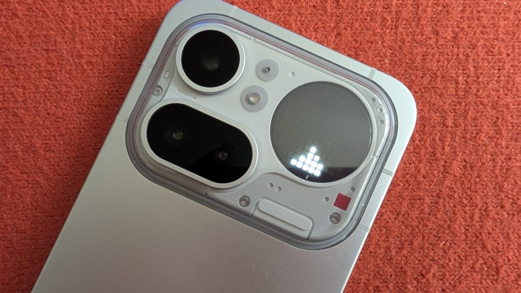 Análise Nothing Phone 4a Pro: Glyph Matrix renovada 9 PXL 20260601 110336341
